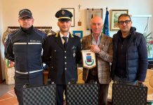 La Xdb Rapax 2 compact mette la divisa