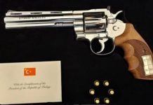 Vertice Nato: un revolver per tutti