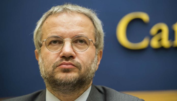 claudio-borghi